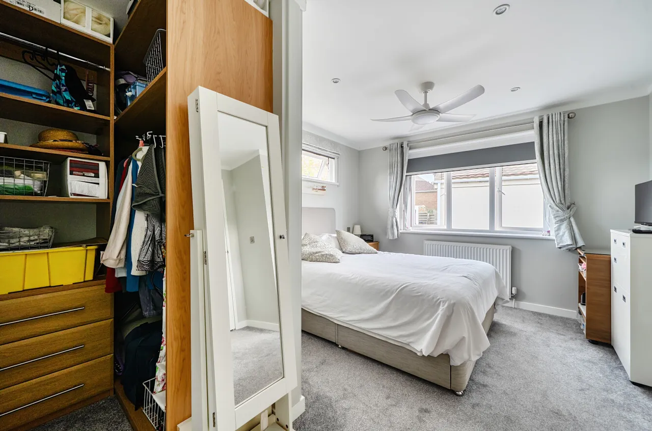 Hermitage Park, Warfield, Bracknell, Berkshire, RG42 6AS, photo 11