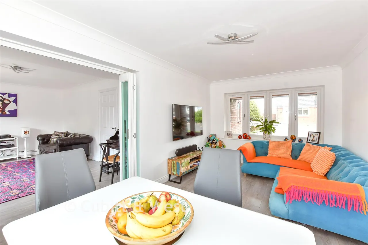 Waterside Drive, Chichester, PO19, photo 4
