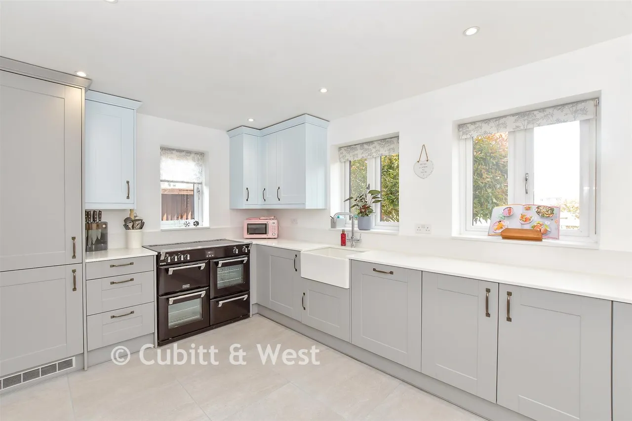 Waterside Drive, Chichester, PO19, photo 3