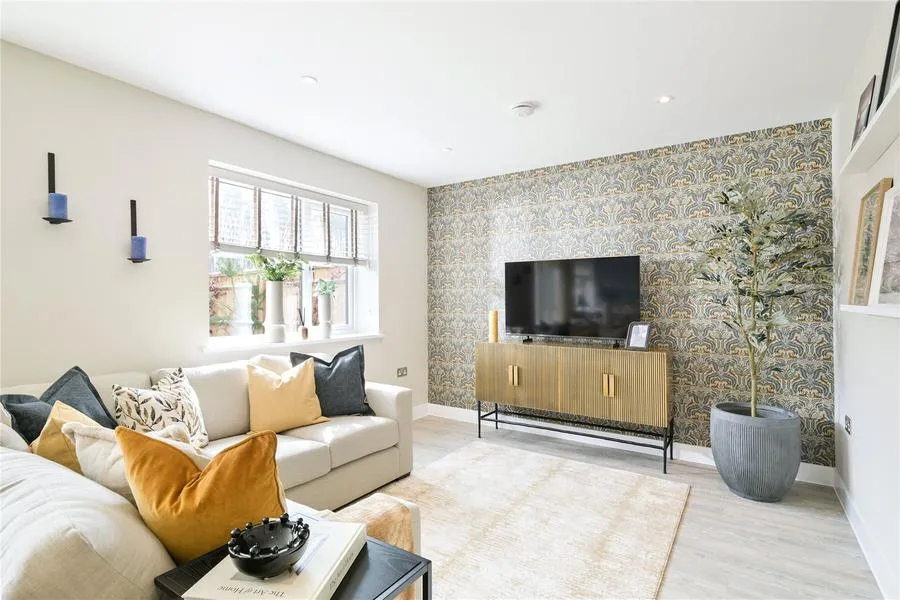 The Hartwell, Elmstead, RG40, photo 2
