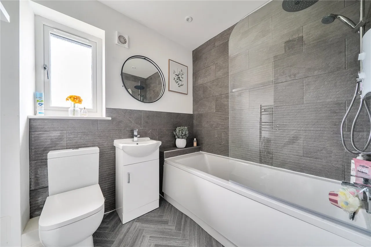 Hoggan Park, Brecon, LD3, photo 18