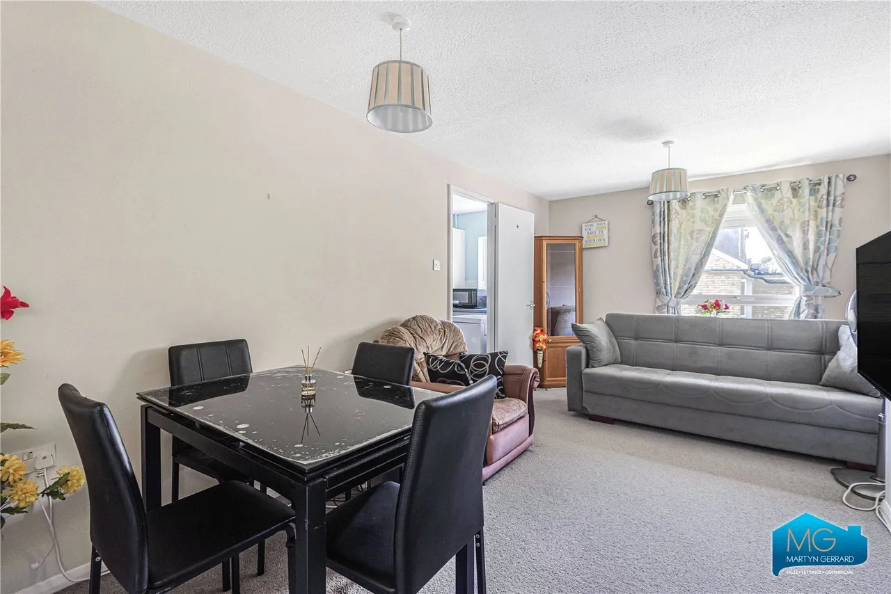 Puller Road, High Barnet, EN5, photo 2