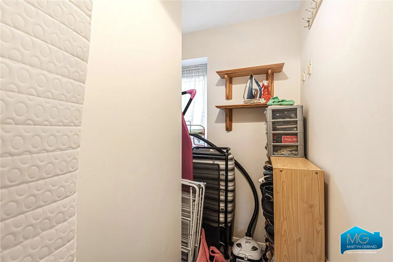 Puller Road, High Barnet, EN5, photo 8