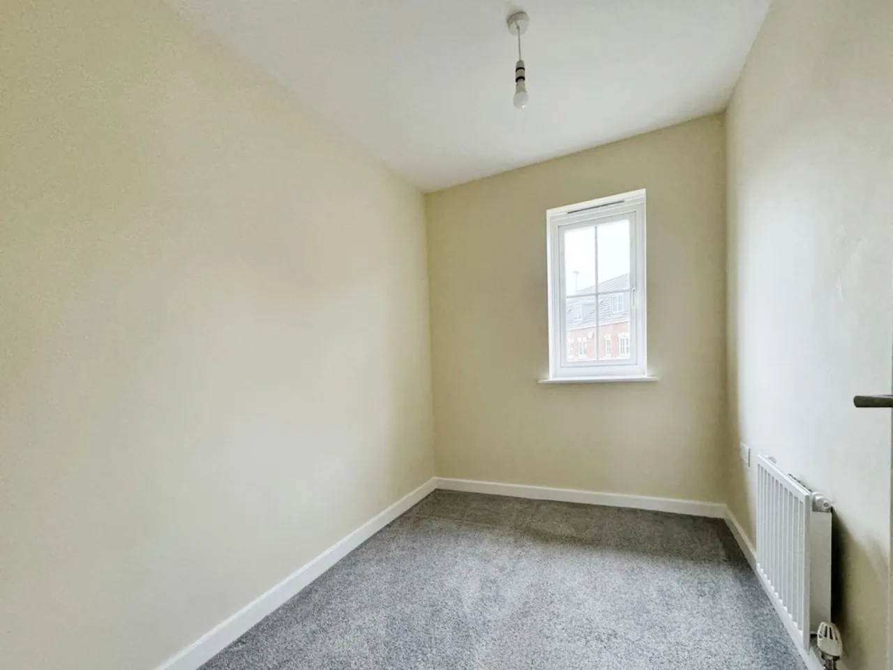 Samian Close , Worksop, photo 12