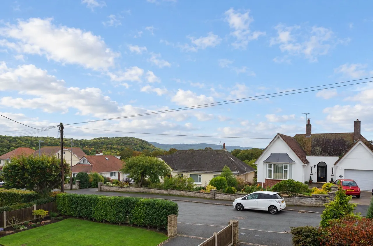 St. Annes Gardens, Llandudno, photo 21