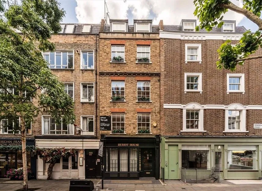 3 bed flat to rent — Windmill Street, Fitzrovia & Covent Garden, W1T