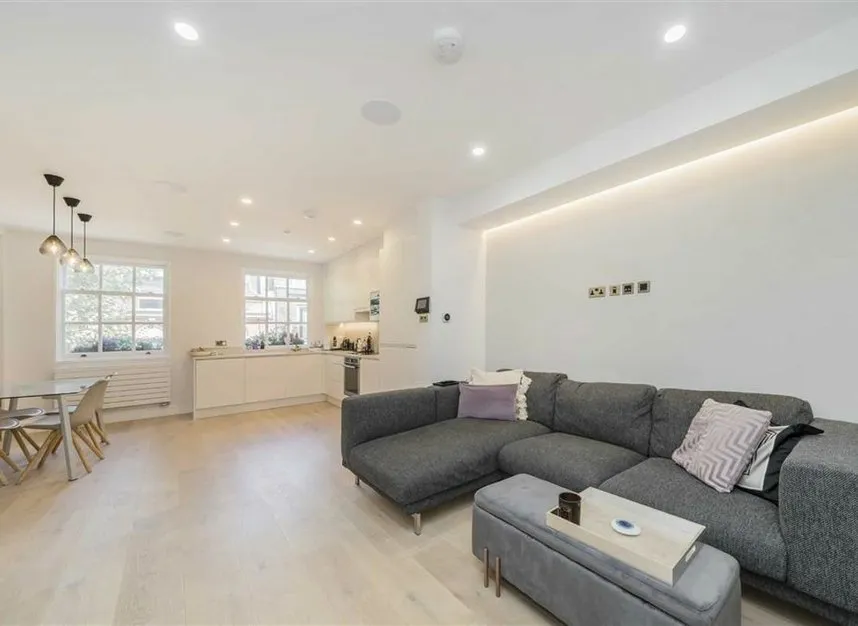Windmill Street, Fitzrovia & Covent Garden, W1T, photo 2