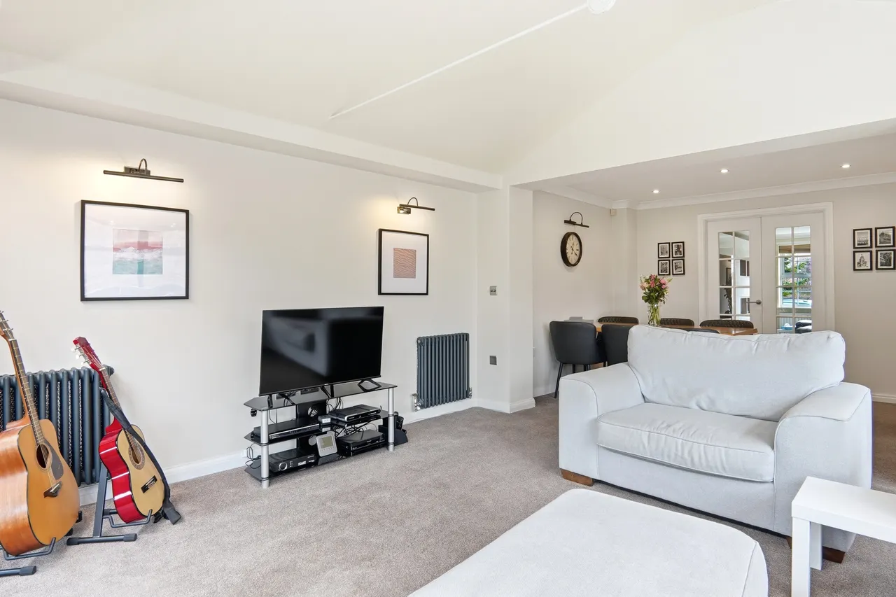 Hollybush Close, Whitley, DN14, photo 13