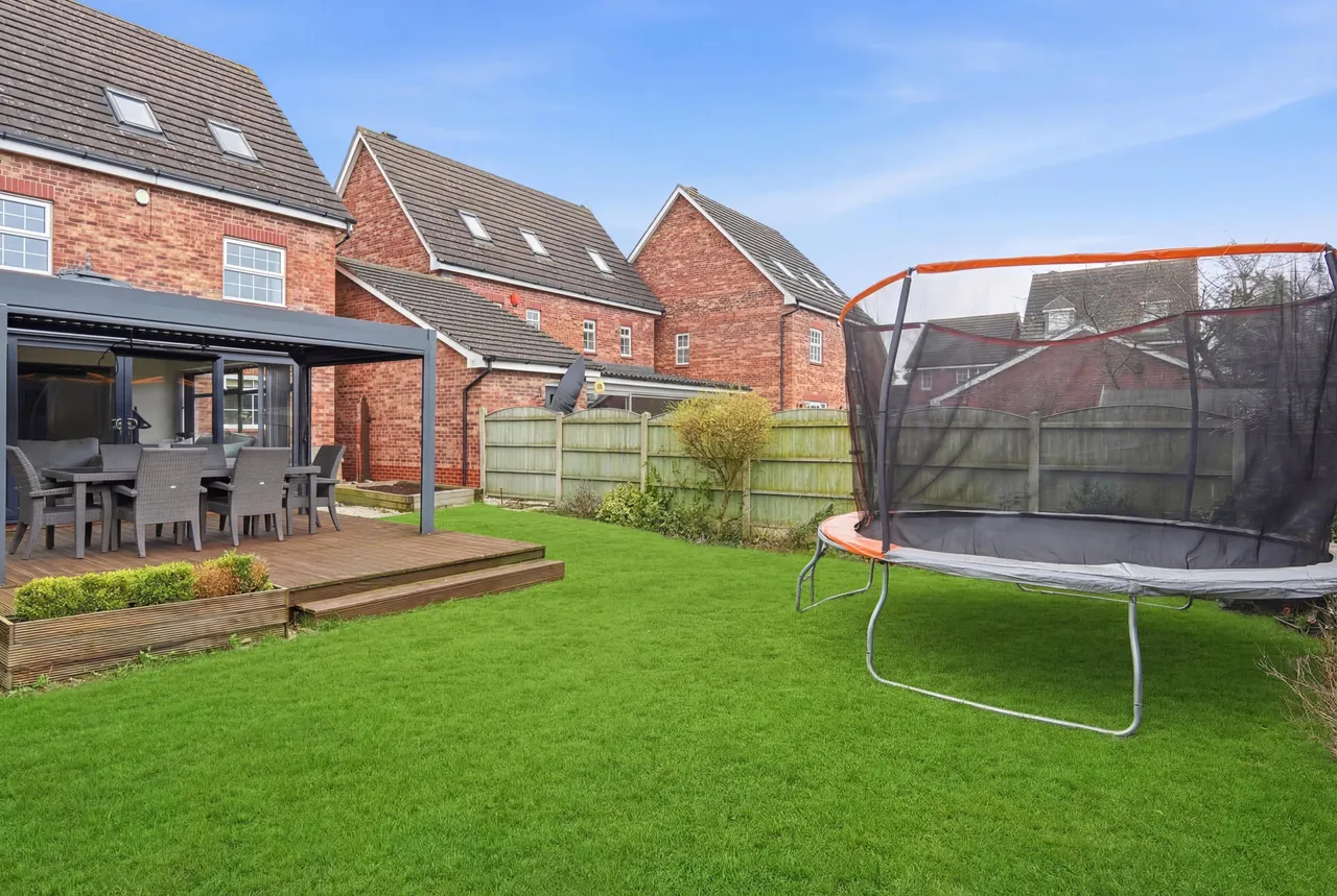 Hollybush Close, Whitley, DN14, photo 33