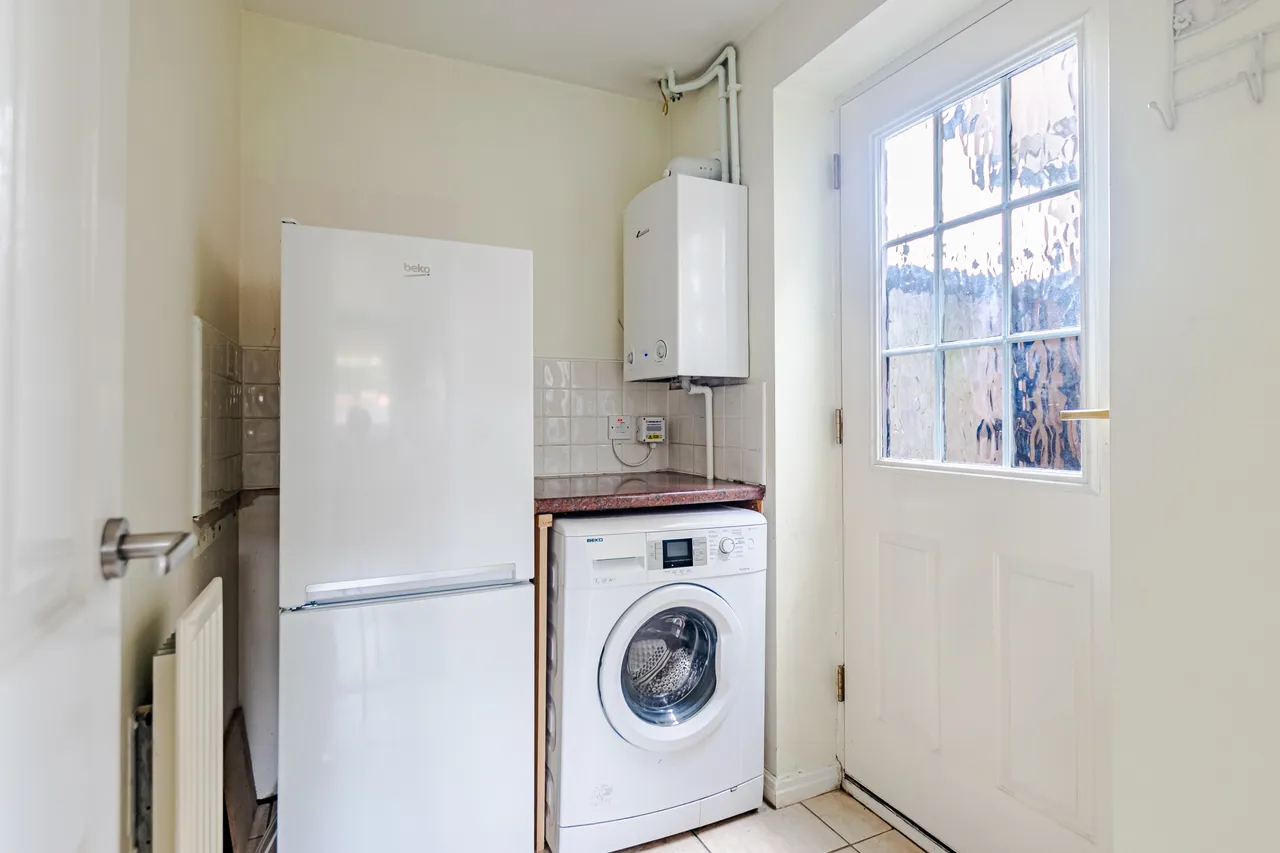 Hollybush Close, Whitley, DN14, photo 8