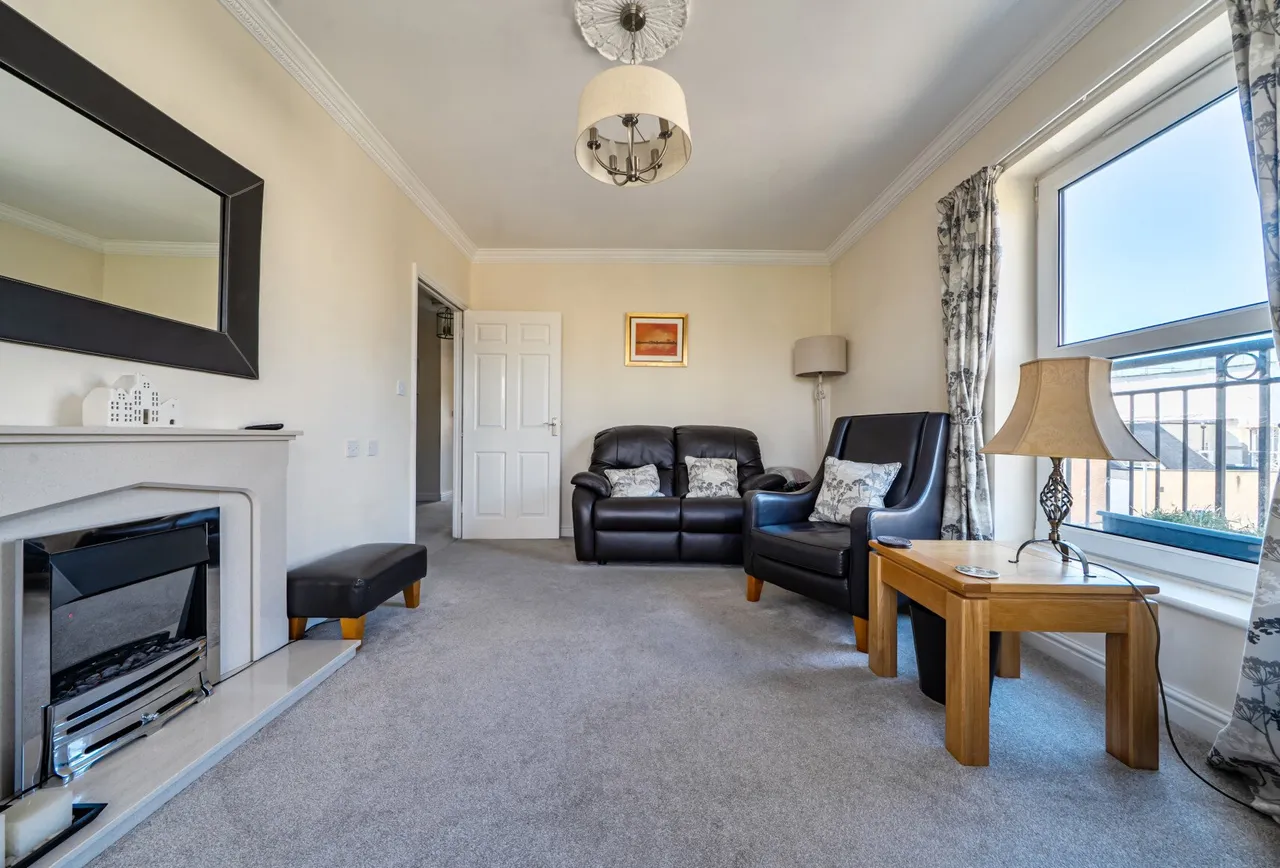 Back Lane, Somerset, Keynsham, BS31 1DG, photo 2