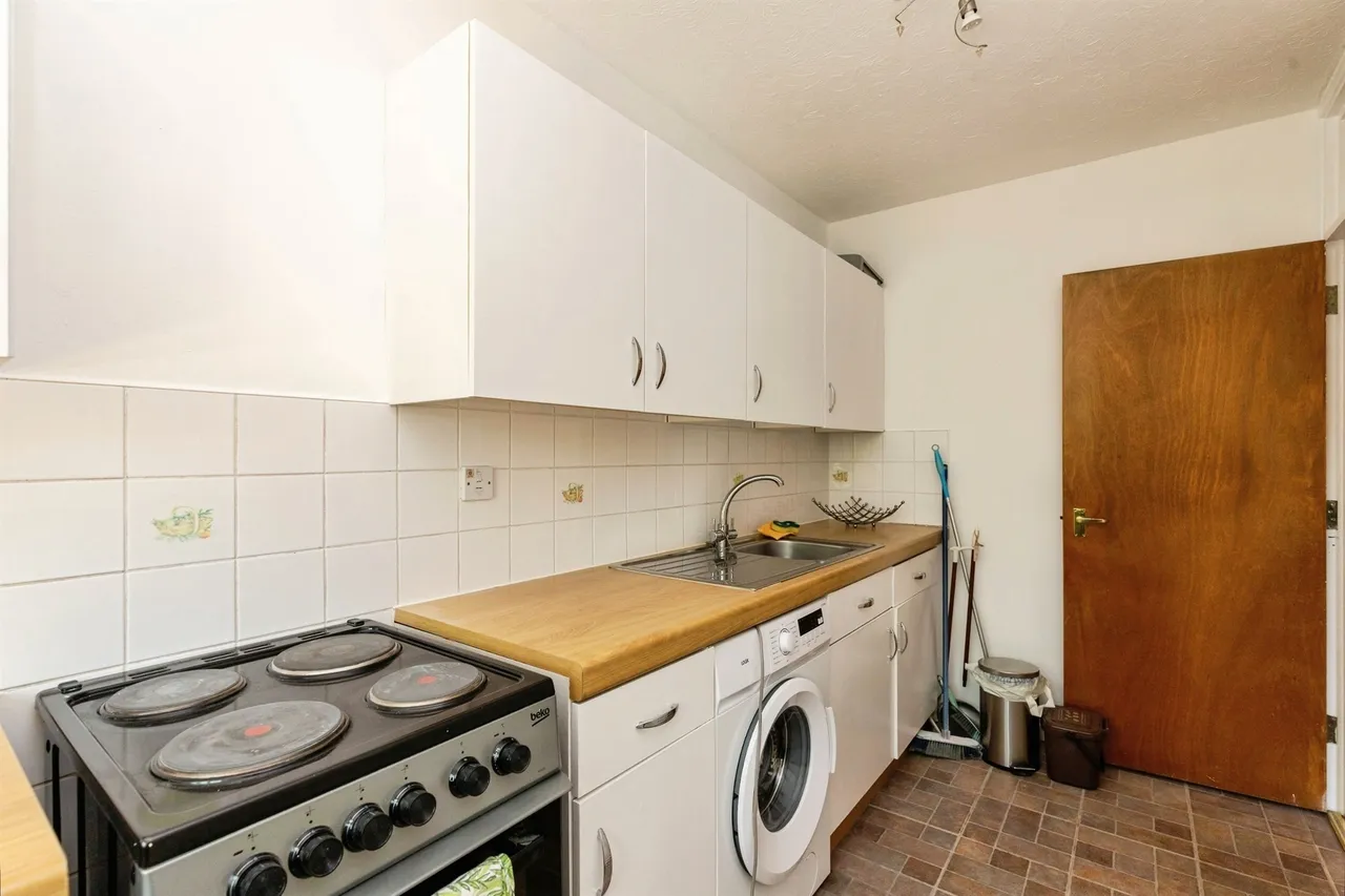 Seabourne Road, Bournemouth, BH5, photo 9