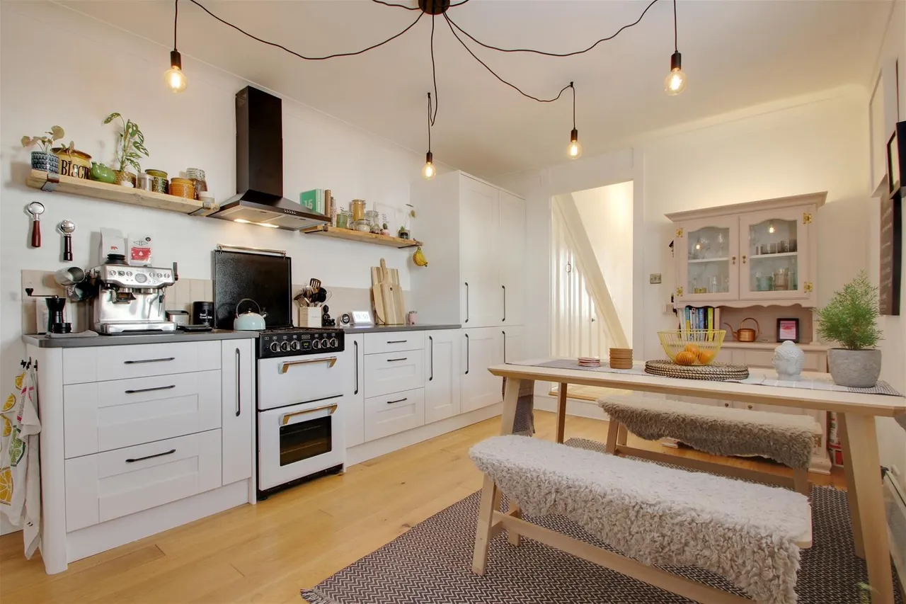 Selden Road, Worthing, photo 6