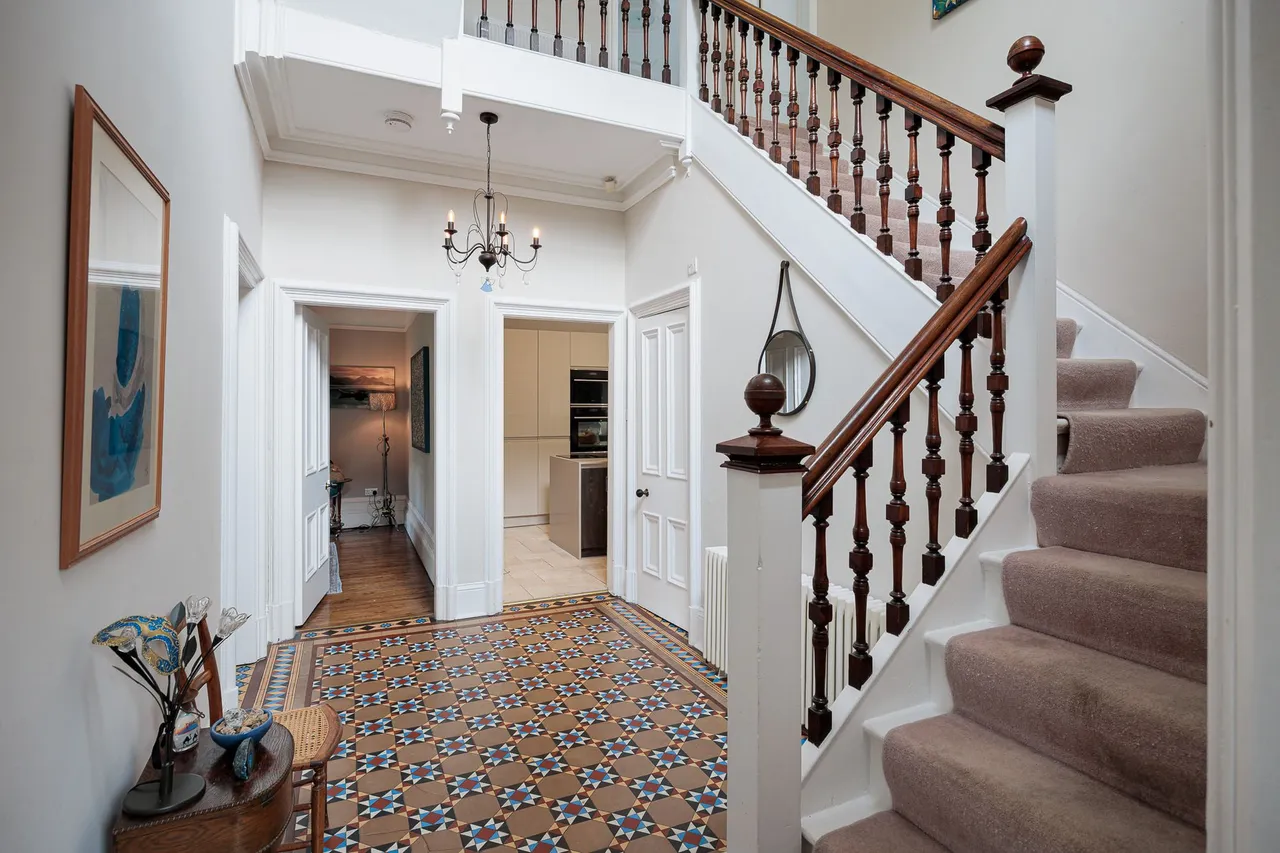 Heyes Lane, Alderley Edge, SK9, photo 6