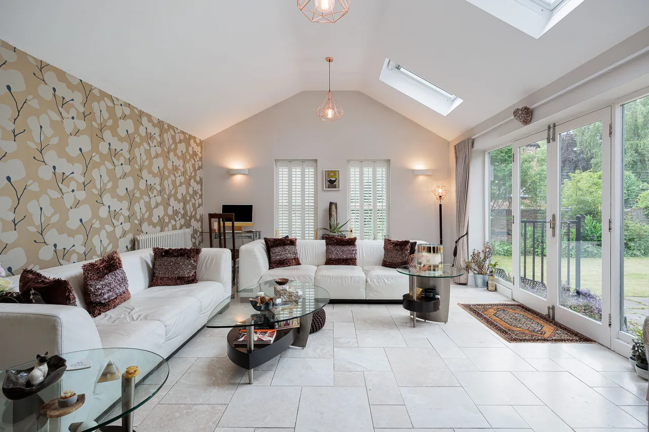 Heyes Lane, Alderley Edge, SK9, photo 3