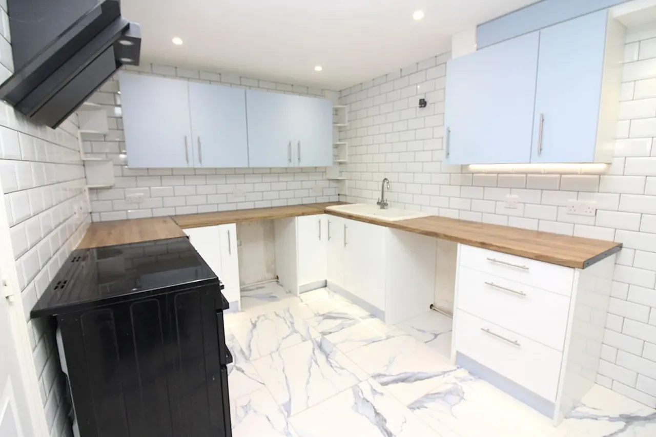 St Johns Road, Arlesey, SG15, photo 3
