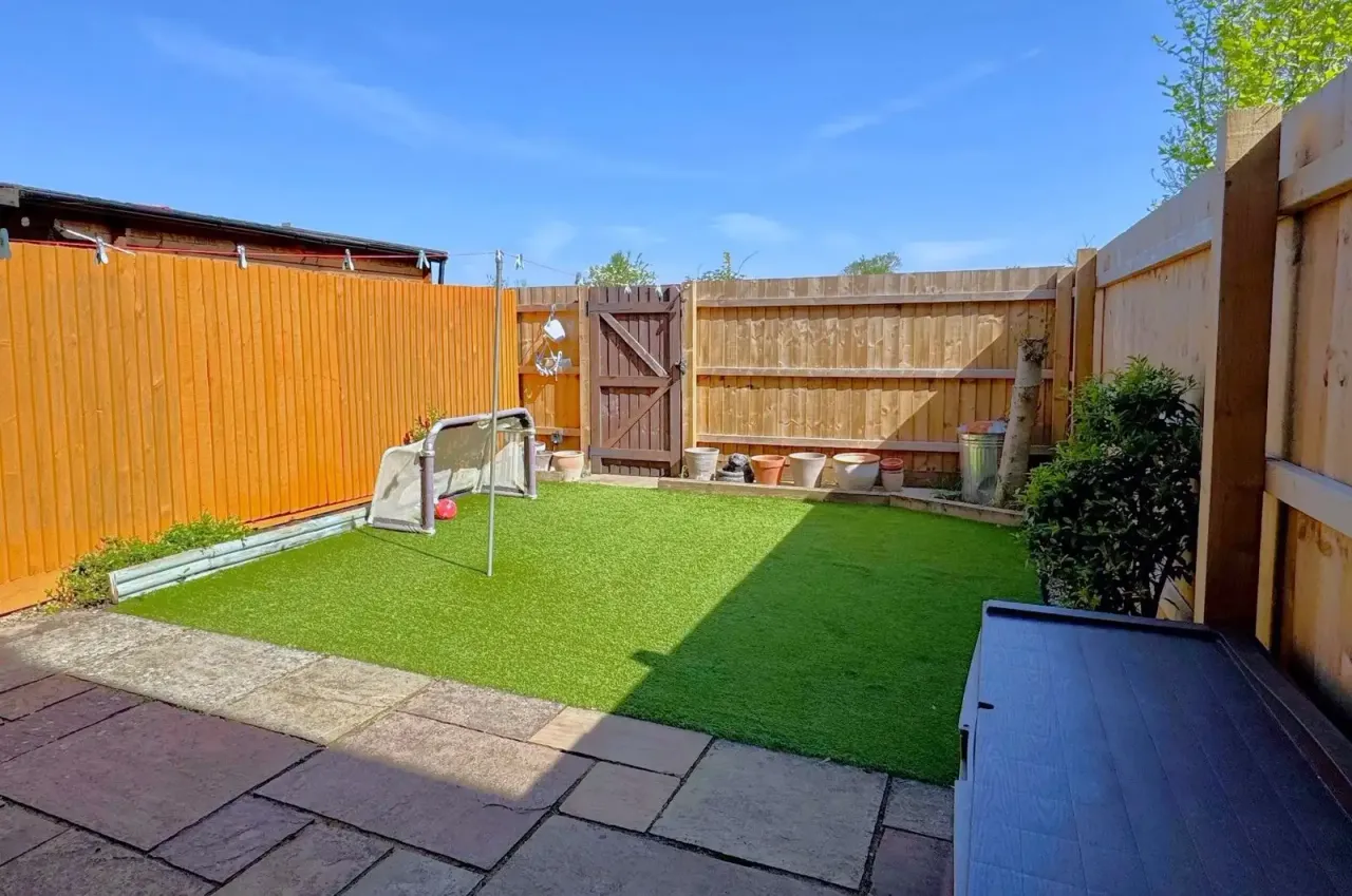 St Johns Road, Arlesey, SG15, photo 15