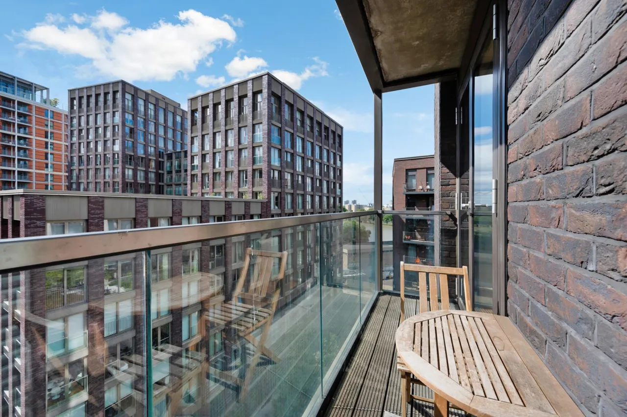 New Union Square, Embassy Gardens, SW11, photo 8