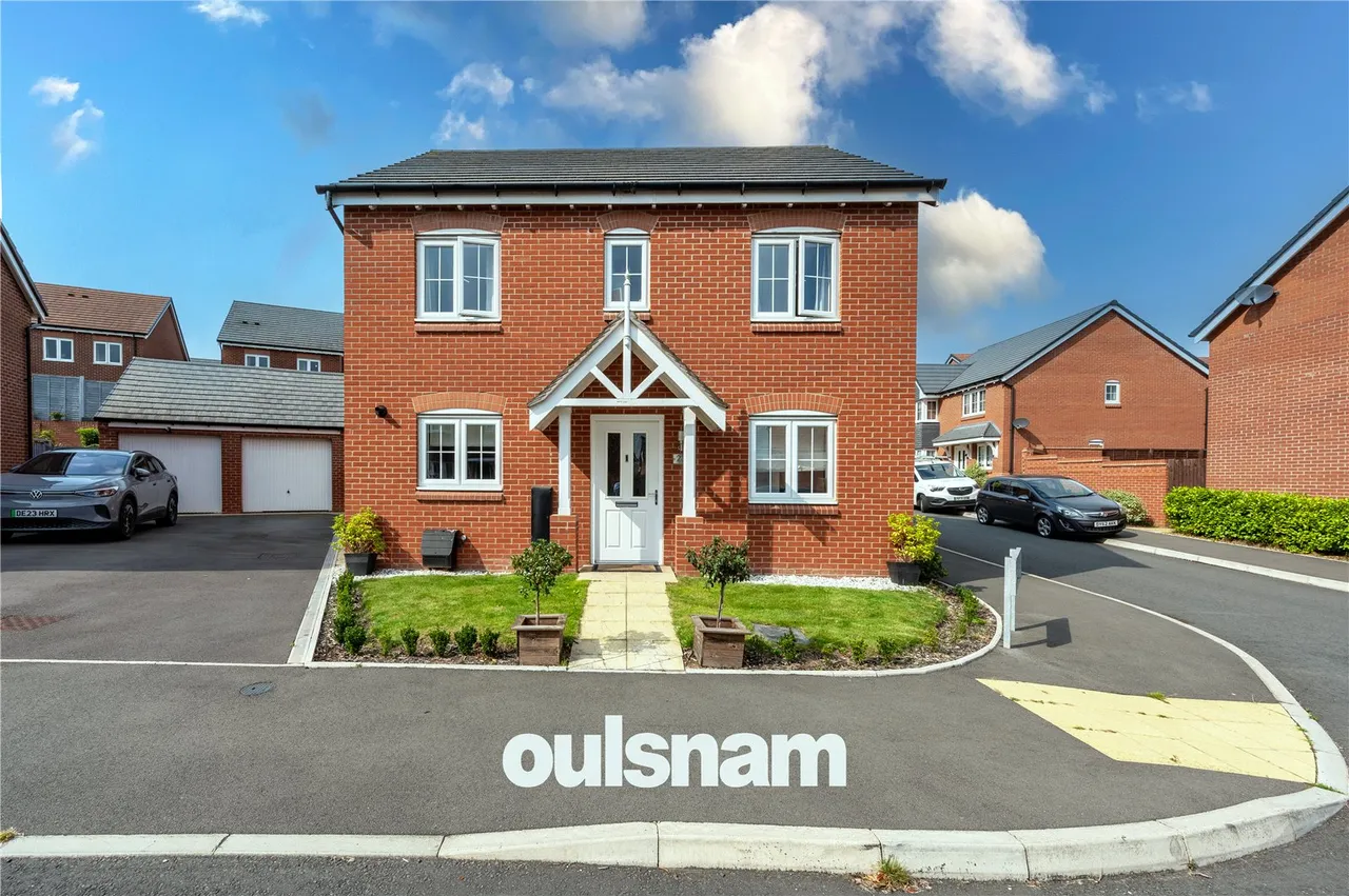 4 bed house for sale — Odell Street, Redditch, Worcestershire, B97 6RY