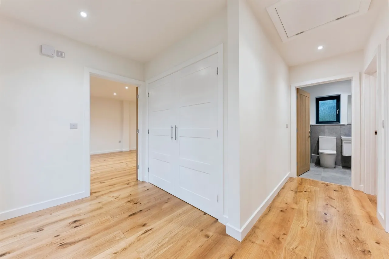 Hall Lane, Harrowby, NG31, photo 7