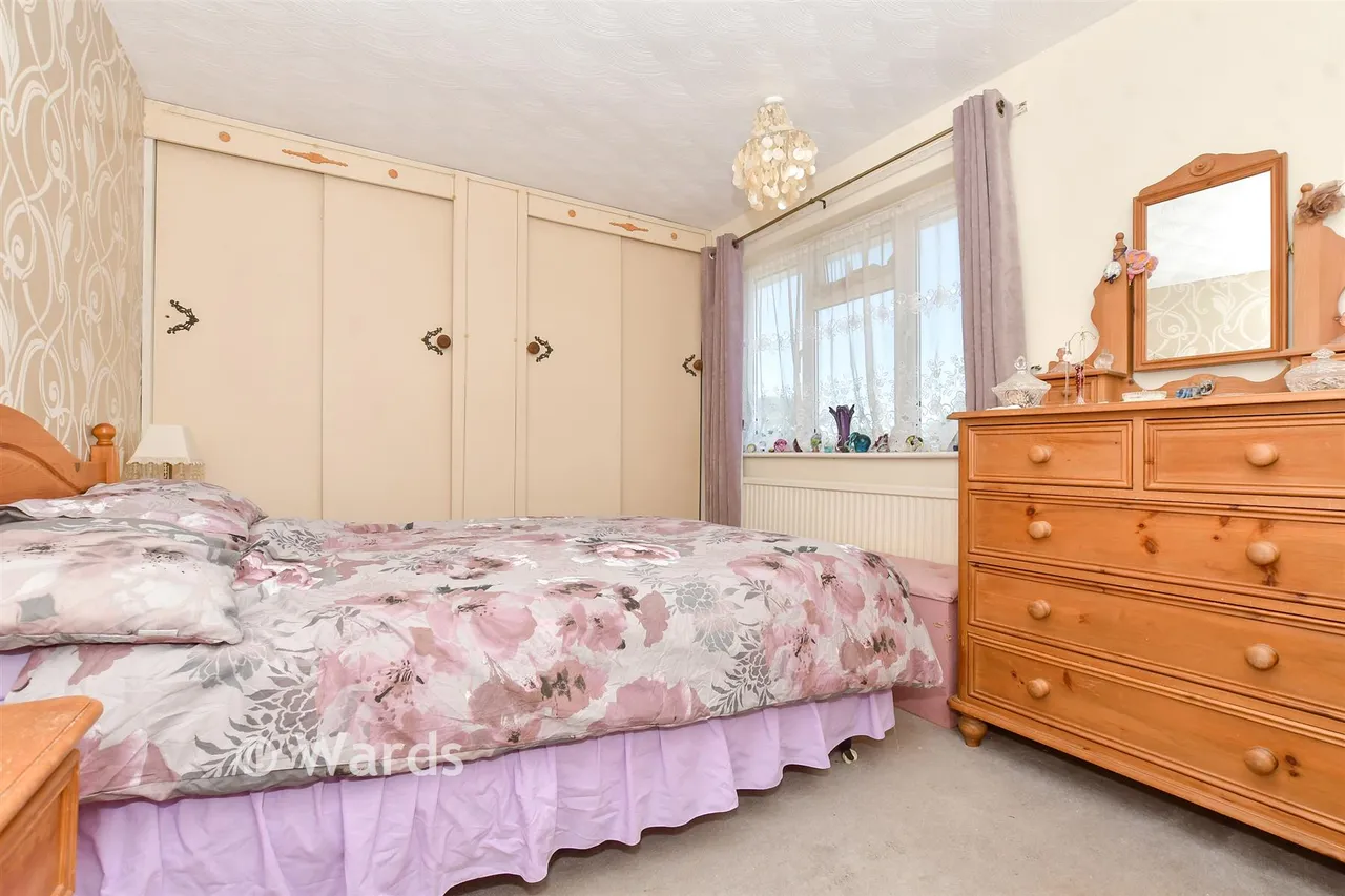 Churchill Avenue, Walmer, CT14, photo 10