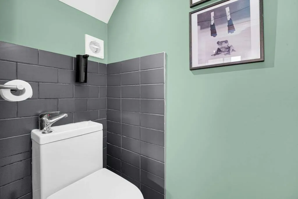 Leucha Road, London, E17, photo 9
