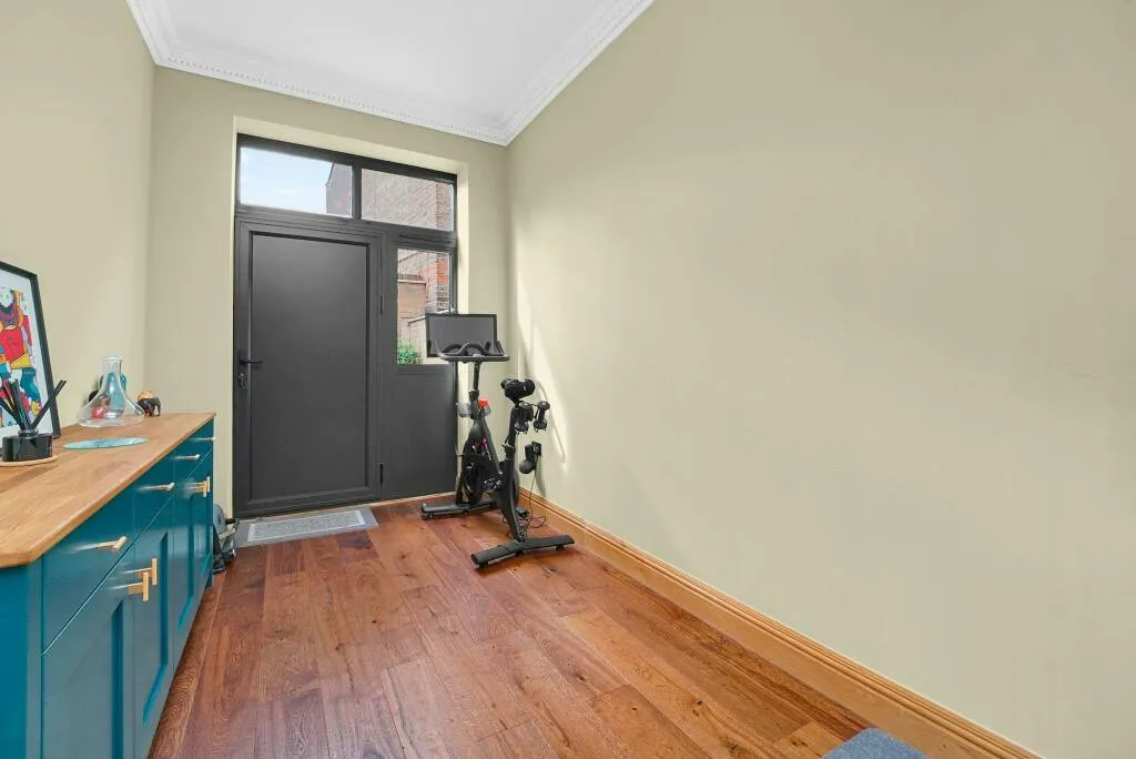 Leucha Road, London, E17, photo 7