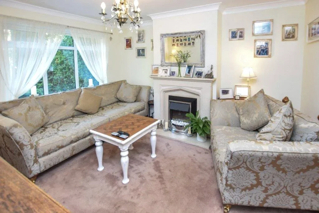 Glebe Road, Farnborough, Hampshire, GU14 8QU, photo 6