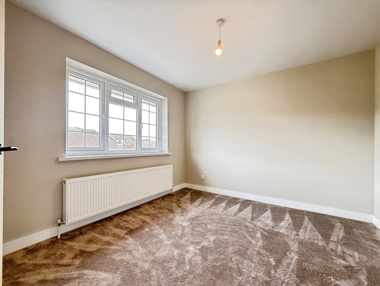 Crud-yr-Awel, Gorseinon, SA4, photo 8