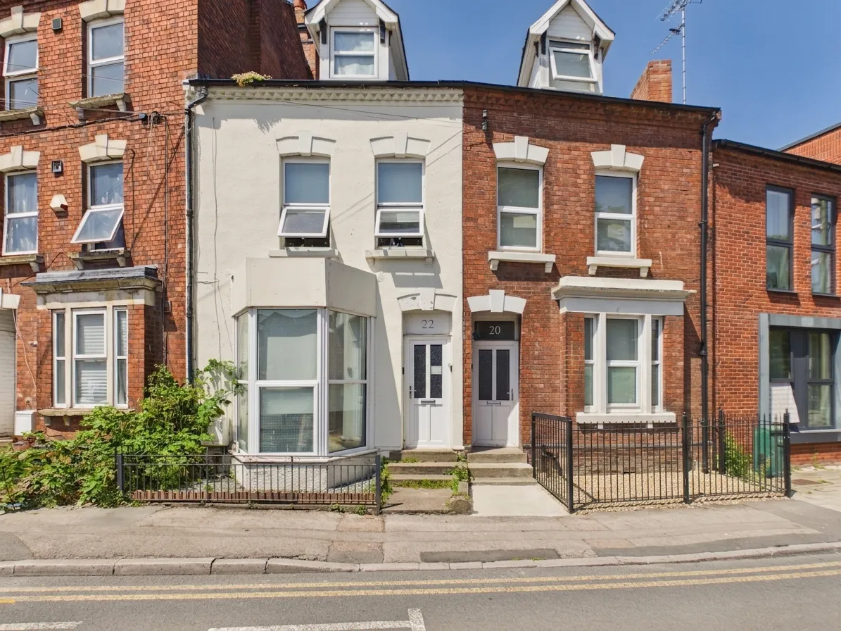 5 bed property for sale — Brunswick Road, Gloucester, GL1 1HP
