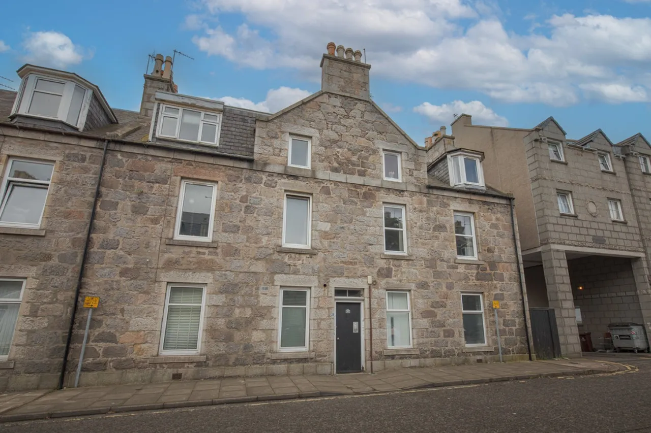 Whitehall Place, Aberdeen, AB25, photo 2