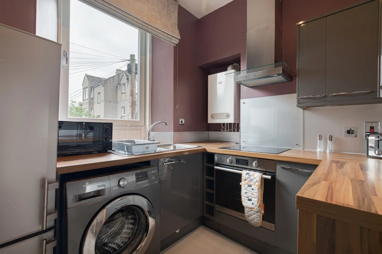 Whitehall Place, Aberdeen, AB25, photo 3