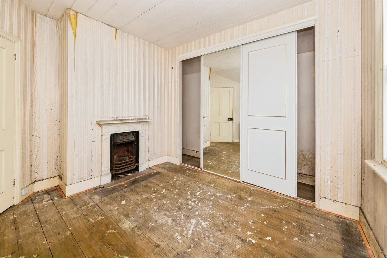 Railway Cottages, Sheffield Park, TN22, photo 16