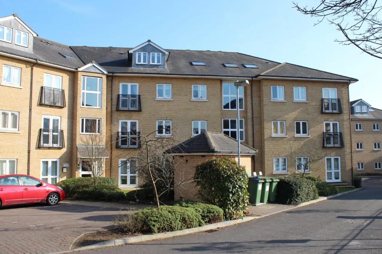 Bloyes Mews, North Station, photo 5