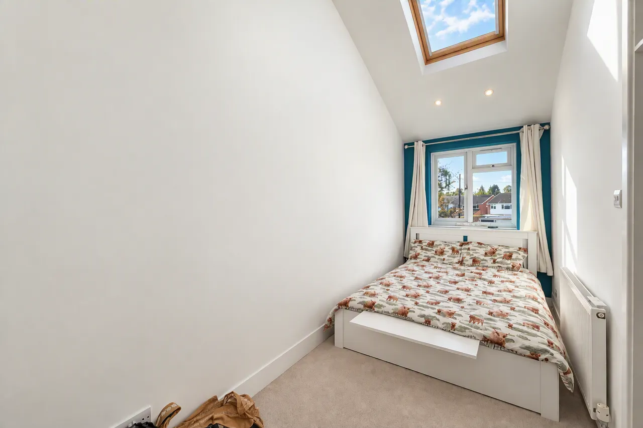 Lincoln Close, Romsey, SO51, photo 6