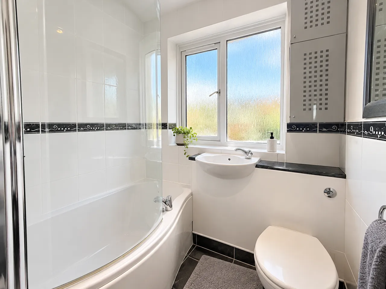 Lincoln Close, Romsey, SO51, photo 10