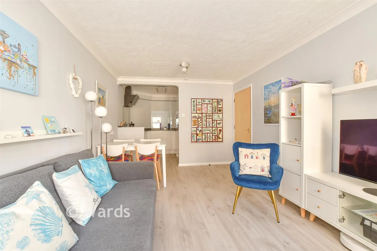 Pier Avenue, Herne Bay, CT6, photo 10