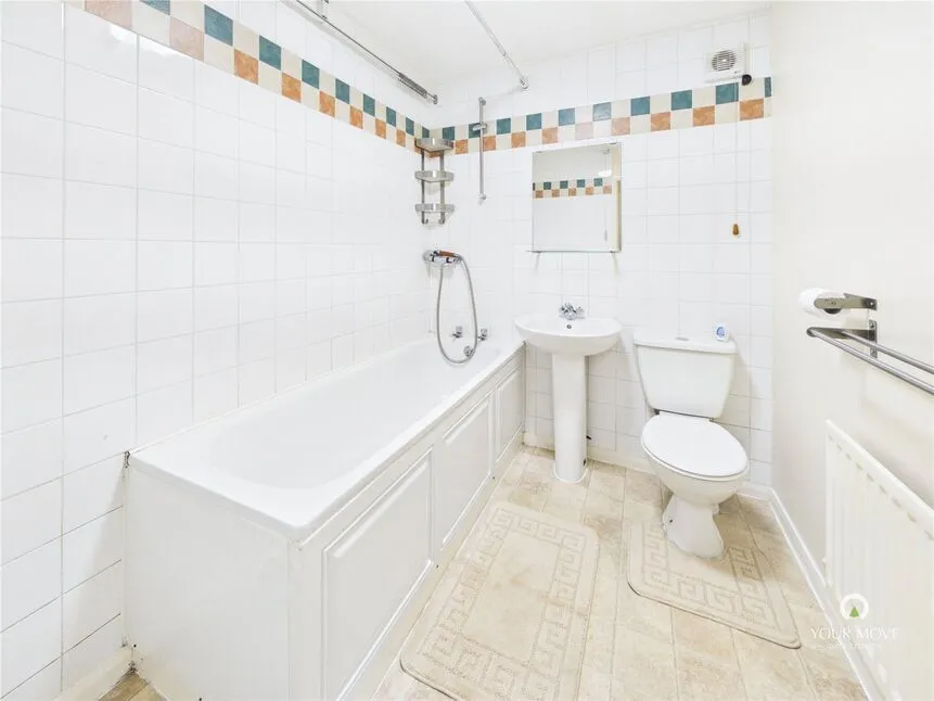 Cheviot Court, West View, Blaydon-On-Tyne, NE21, photo 8