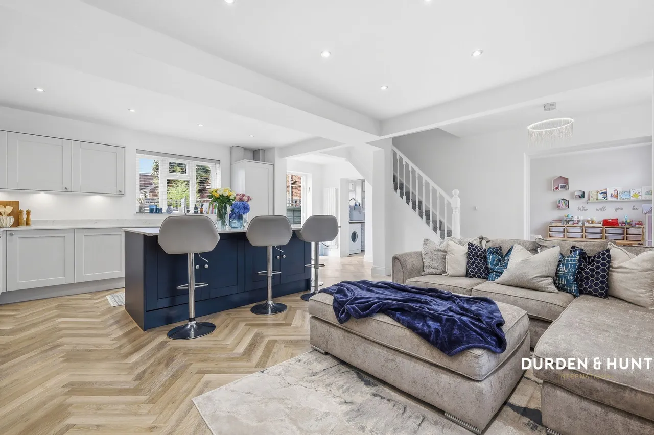 Colson Road, Loughton, IG10, photo 9