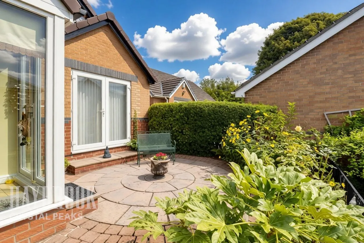 Kiveton Gardens, Kiveton Park, photo 19