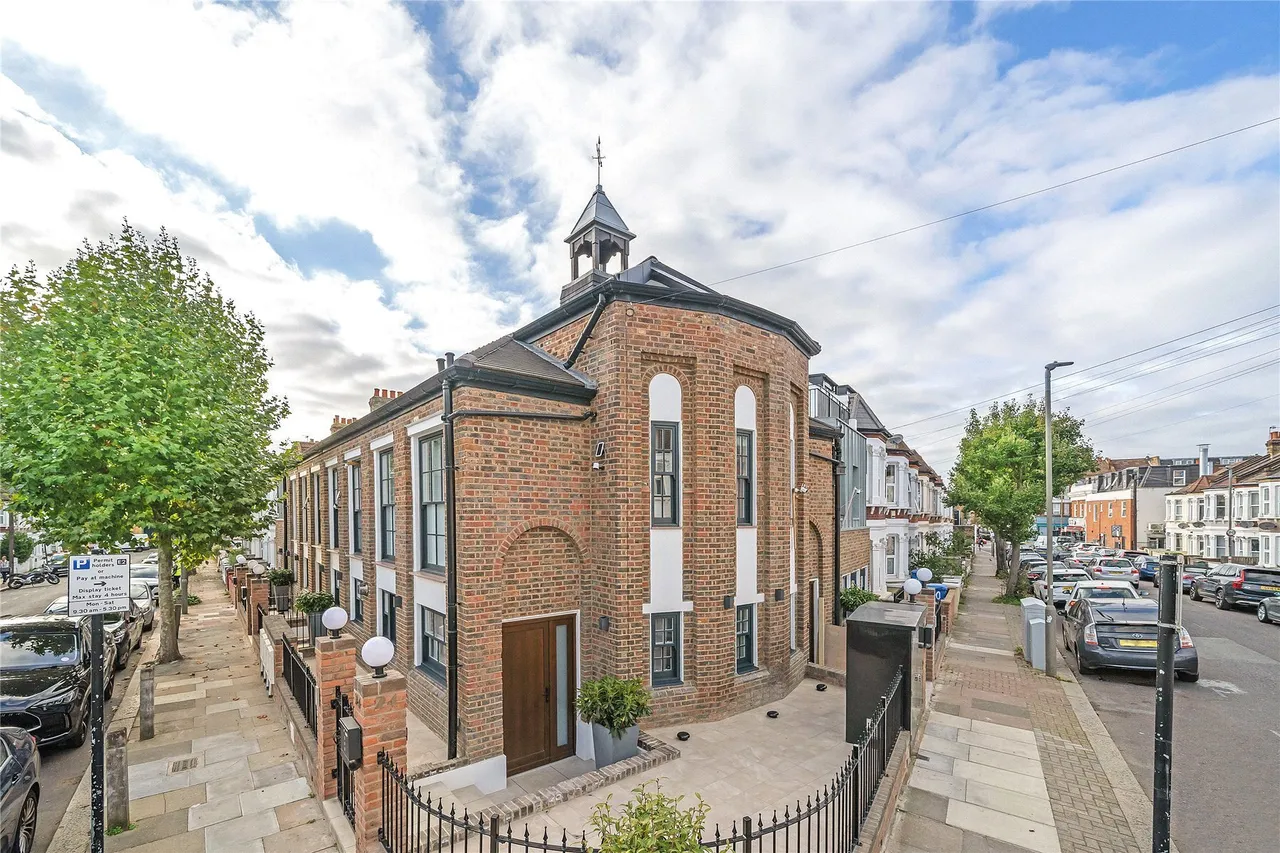 3 bed house to rent — Kellino Street, Wandsworth, London, SW17