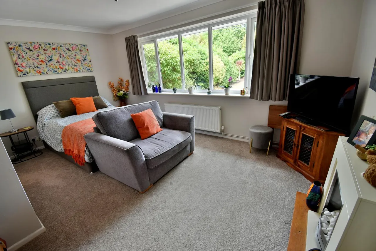 Wight Walk, BH22, photo 11