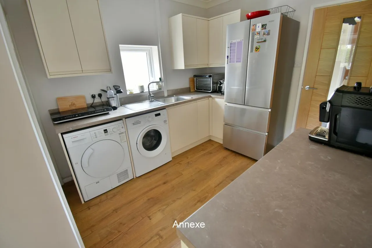 Wight Walk, BH22, photo 16