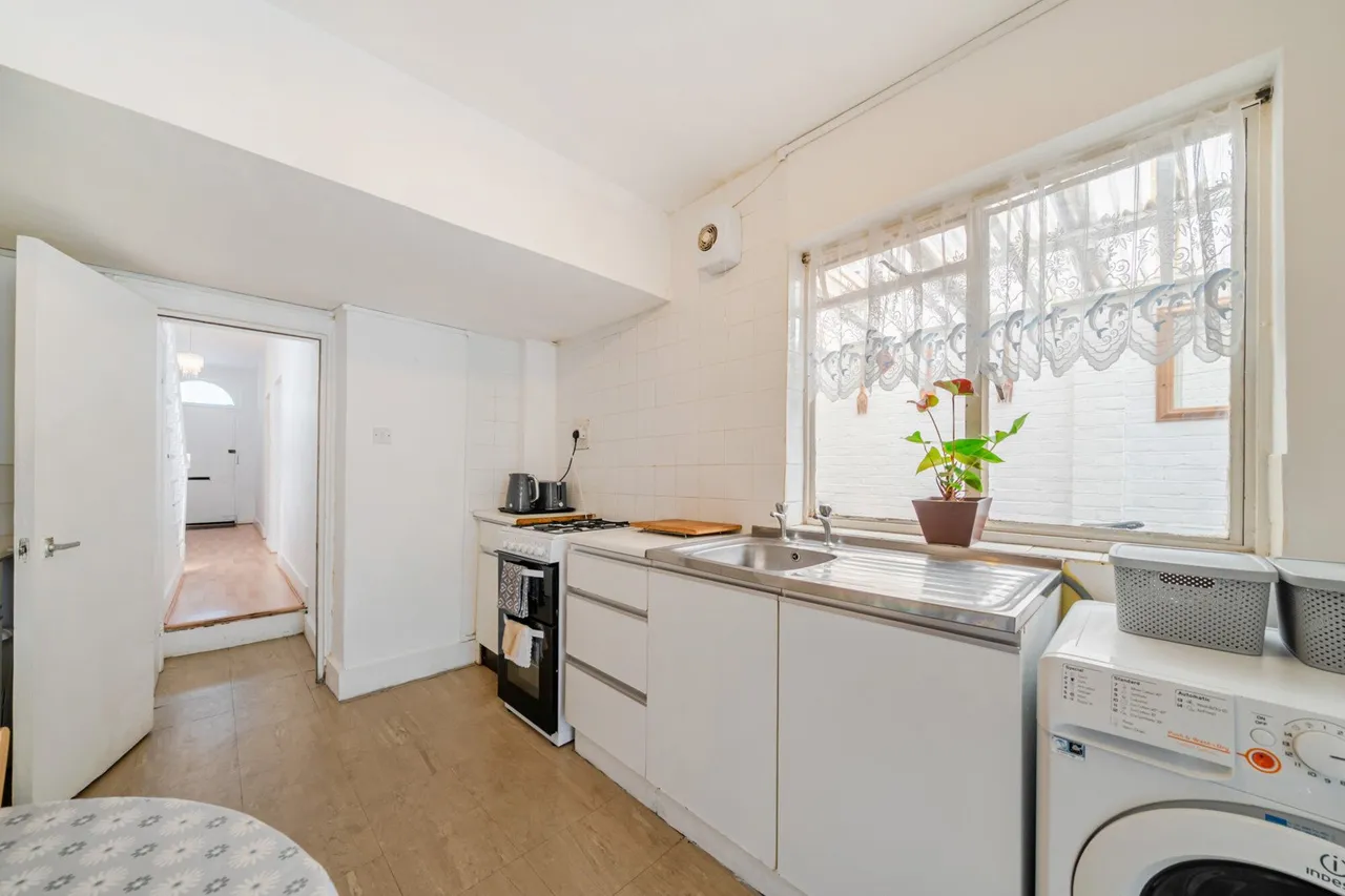Urlwin Street, SE5, photo 19