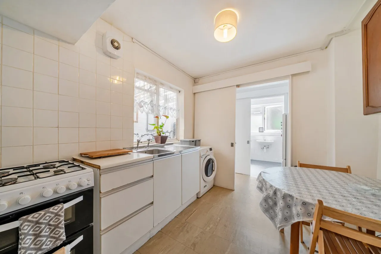 Urlwin Street, SE5, photo 2