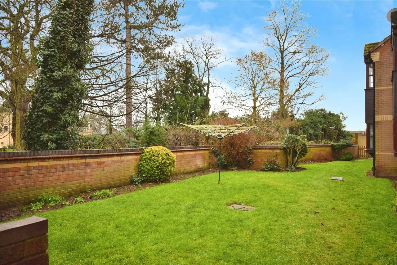 Parlour Close, Wigston, LE18, photo 11