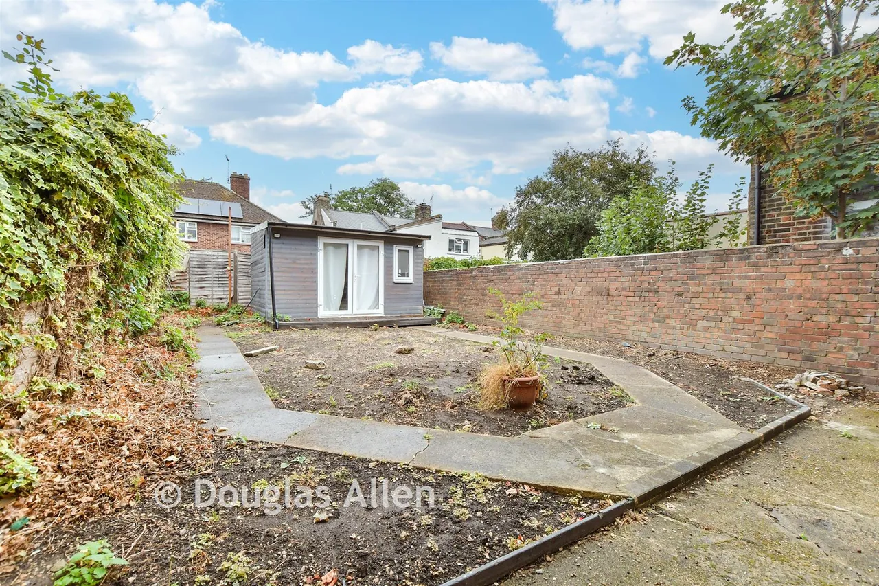 Colegrave Road, London, E15, photo 7