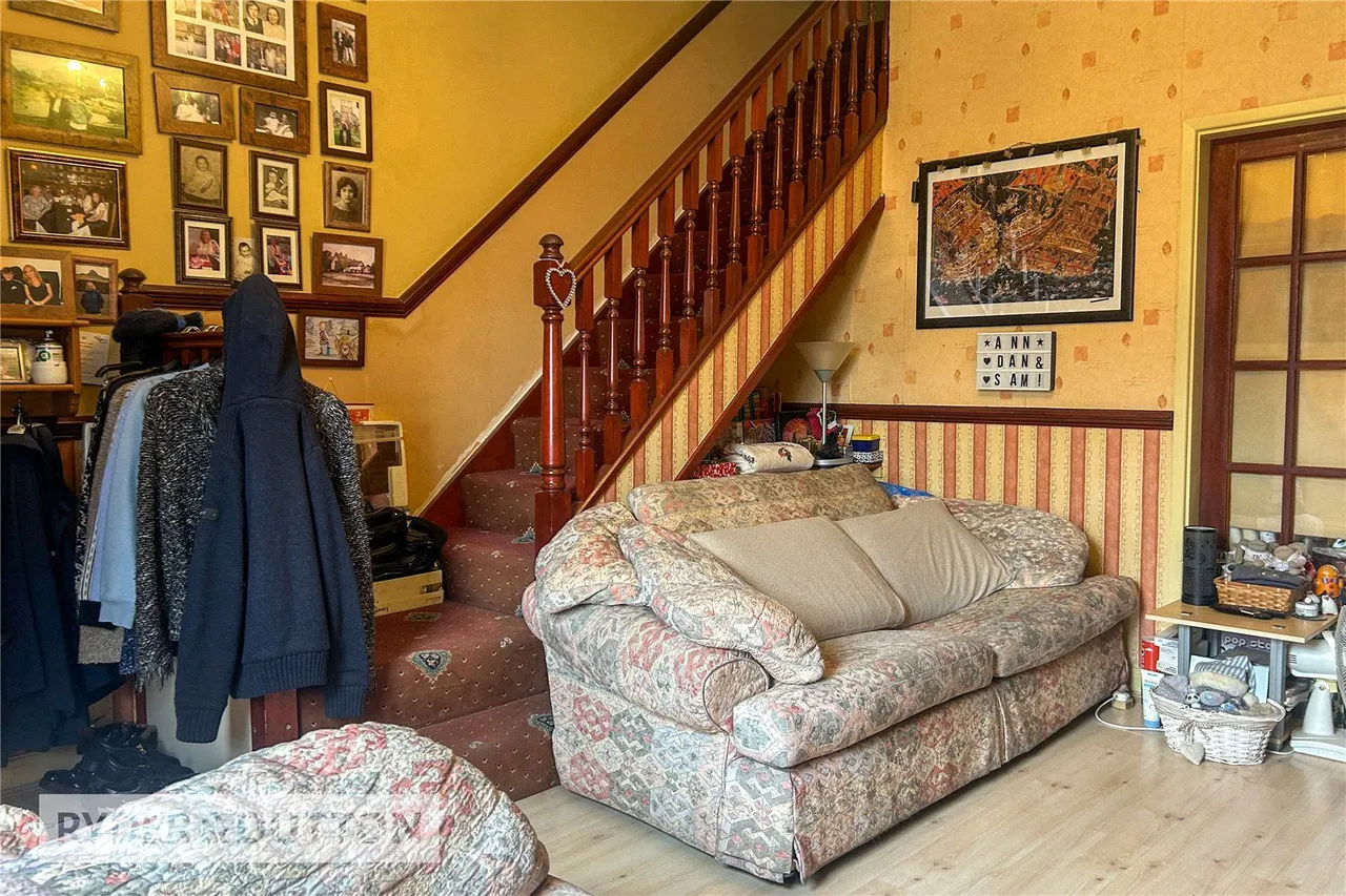 Ashton Road East, Failsworth, M35, photo 3
