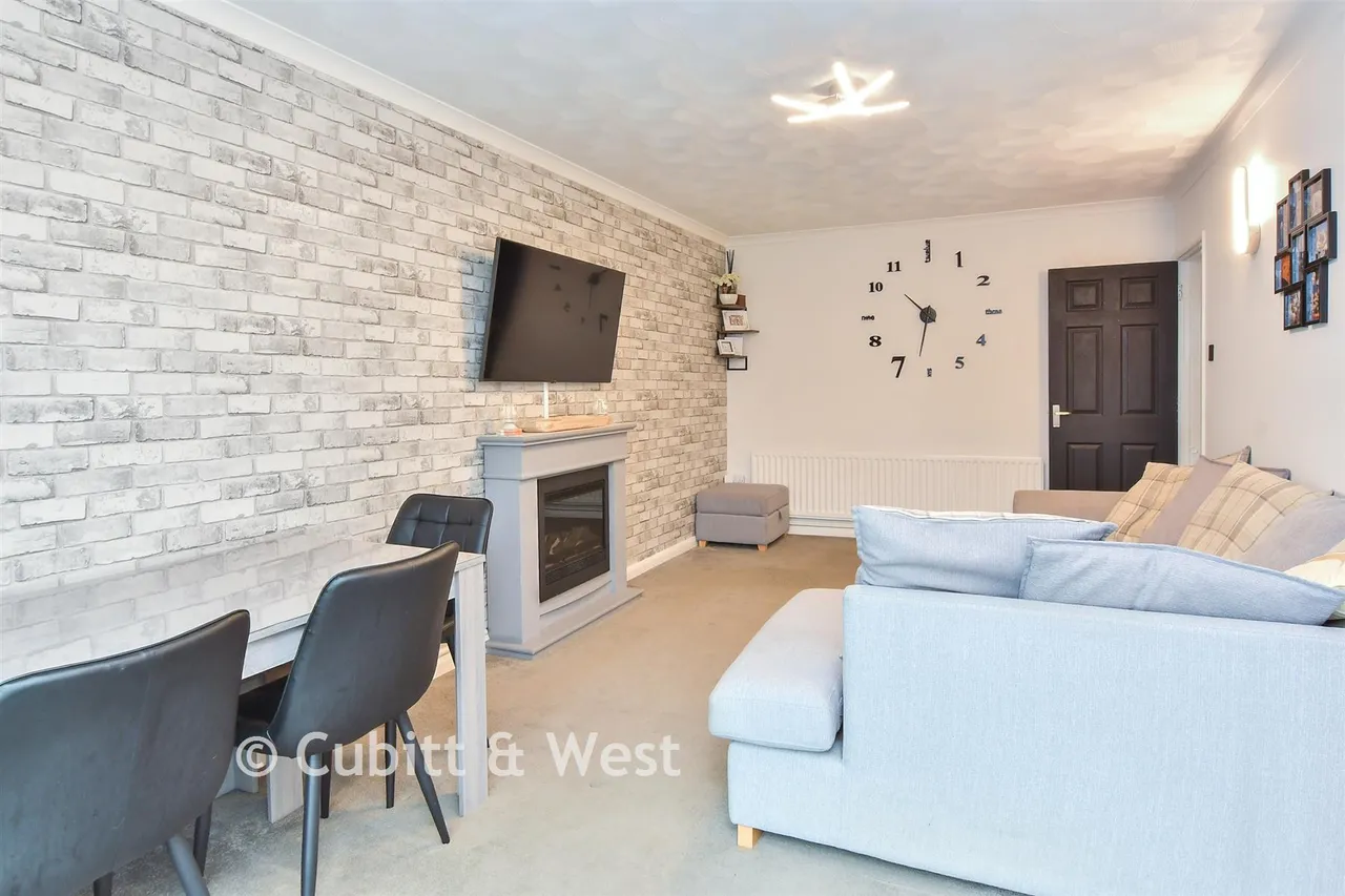 Hoddern Avenue, Peacehaven, BN10, photo 7