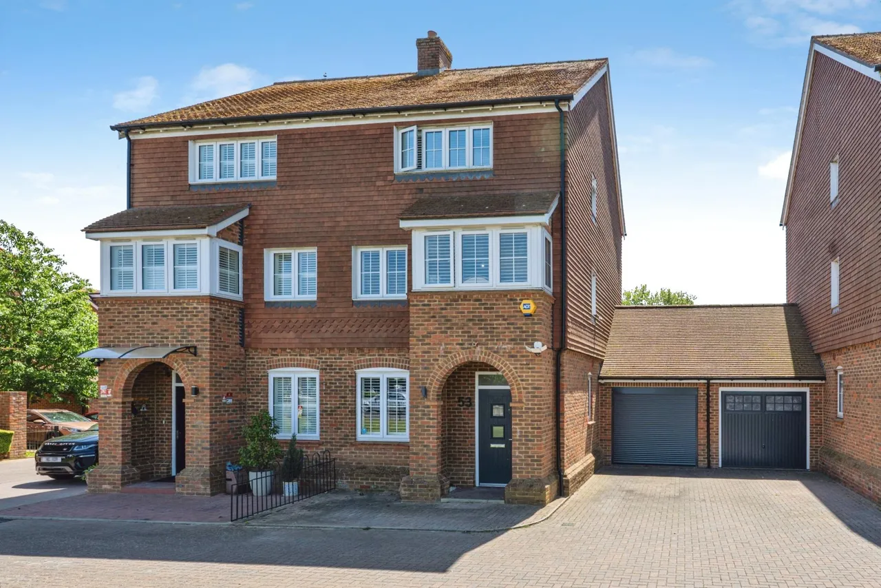 Preston Manor Road, Tadworth, KT20, photo 5